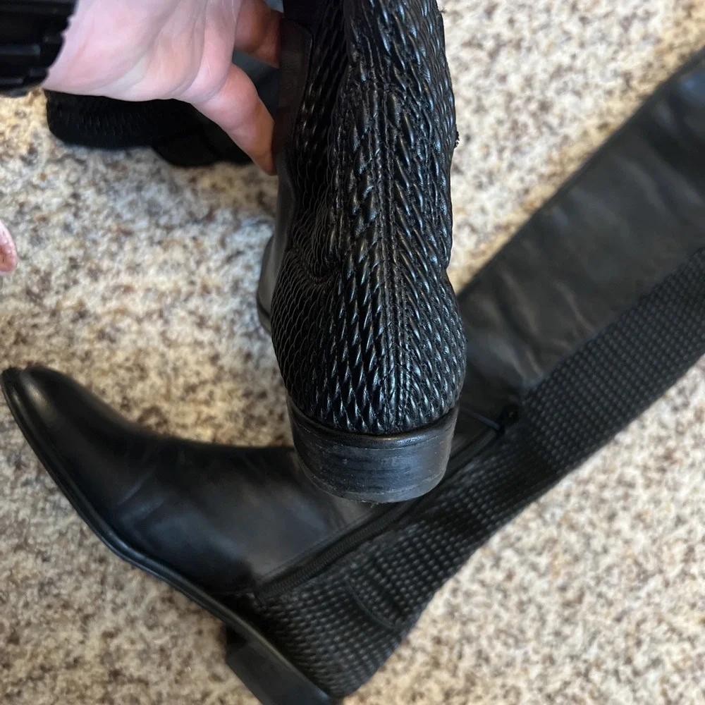 Stuart Weitzman Women size 6M ALLGOOD Black Nappa Over‎ the Knee Boots